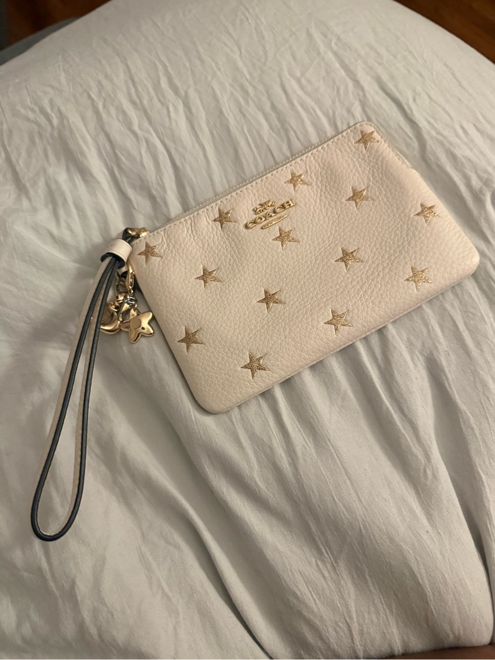 Medium Wristlet